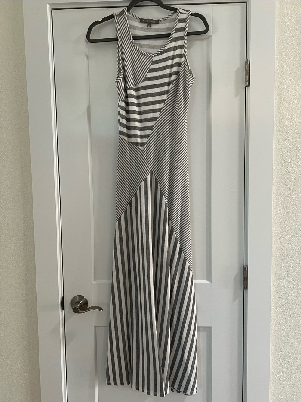 finn & clover Black and White Striped Sleeveless Maxi Dress